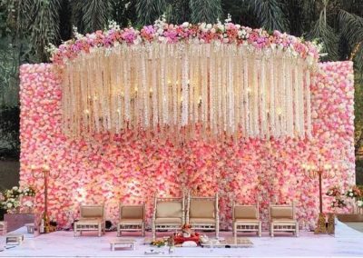 Elegant Yet Affordable: 14 Low-Cost Wedding Stage Decoration Ideas for Your Dream Day