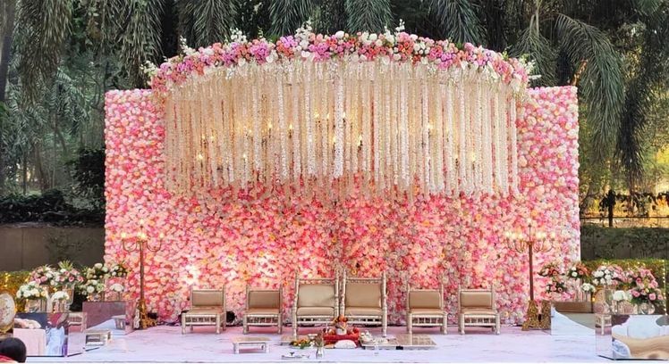 Elegant Yet Affordable: 14 Low-Cost Wedding Stage Decoration Ideas for Your Dream Day