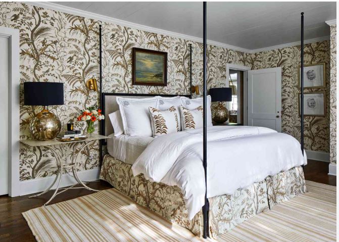 Classical-Patterned-Wallpaper-For-Your-Modern-Bedroom-Interiors