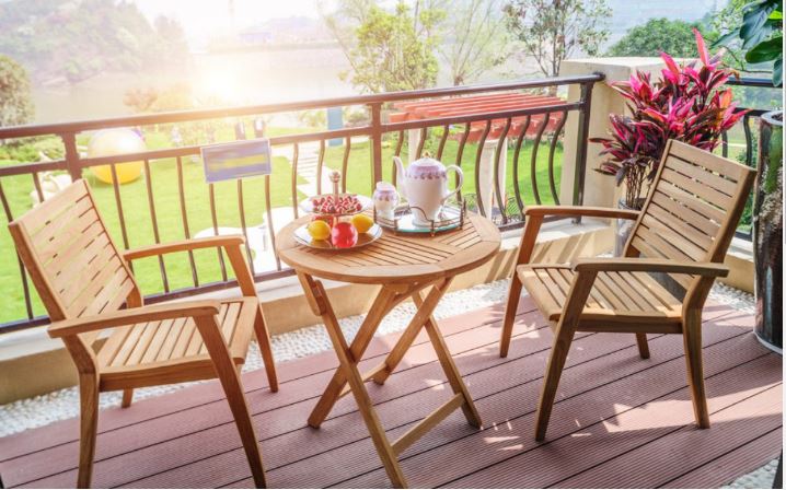 Modern-Balcony-Grill-Designs-For-Your-Apartment