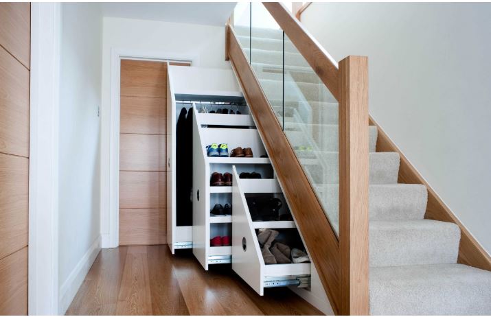 Modern-Staircase-Design-With-Storage