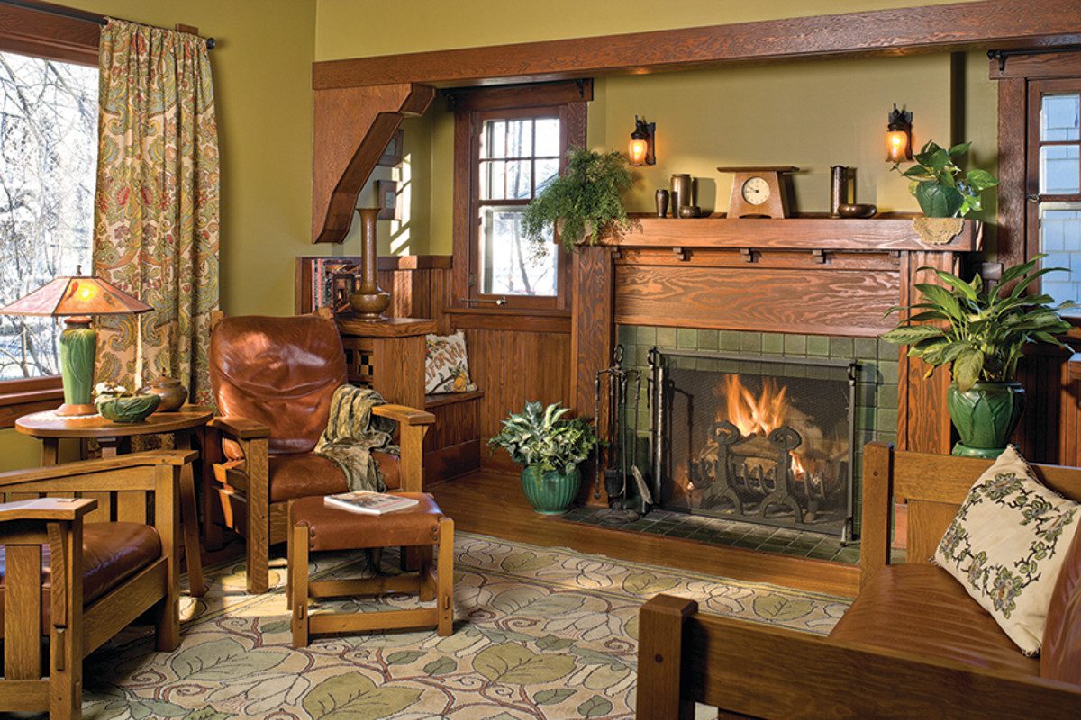 Craftsman-style Living Room