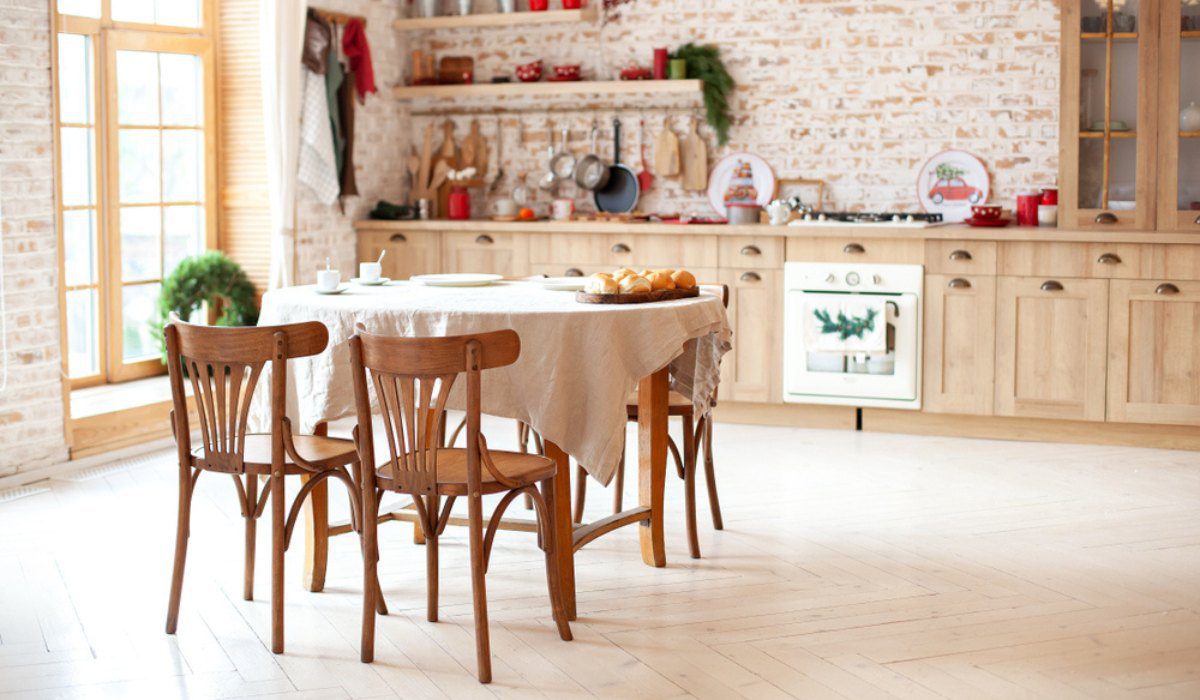 Dining Room Colors That Enhance Flavor and Create the Right Atmosphere